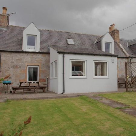 Mike'S 3-Bedroom Countryside Cottage Alness Eksteriør bilde